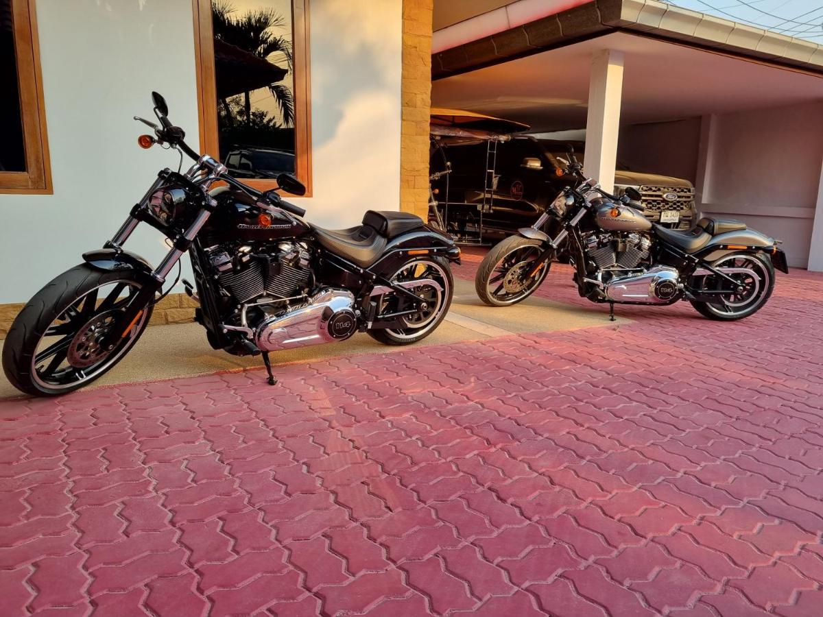 Meyers Hua Hin Hotel Exterior foto
