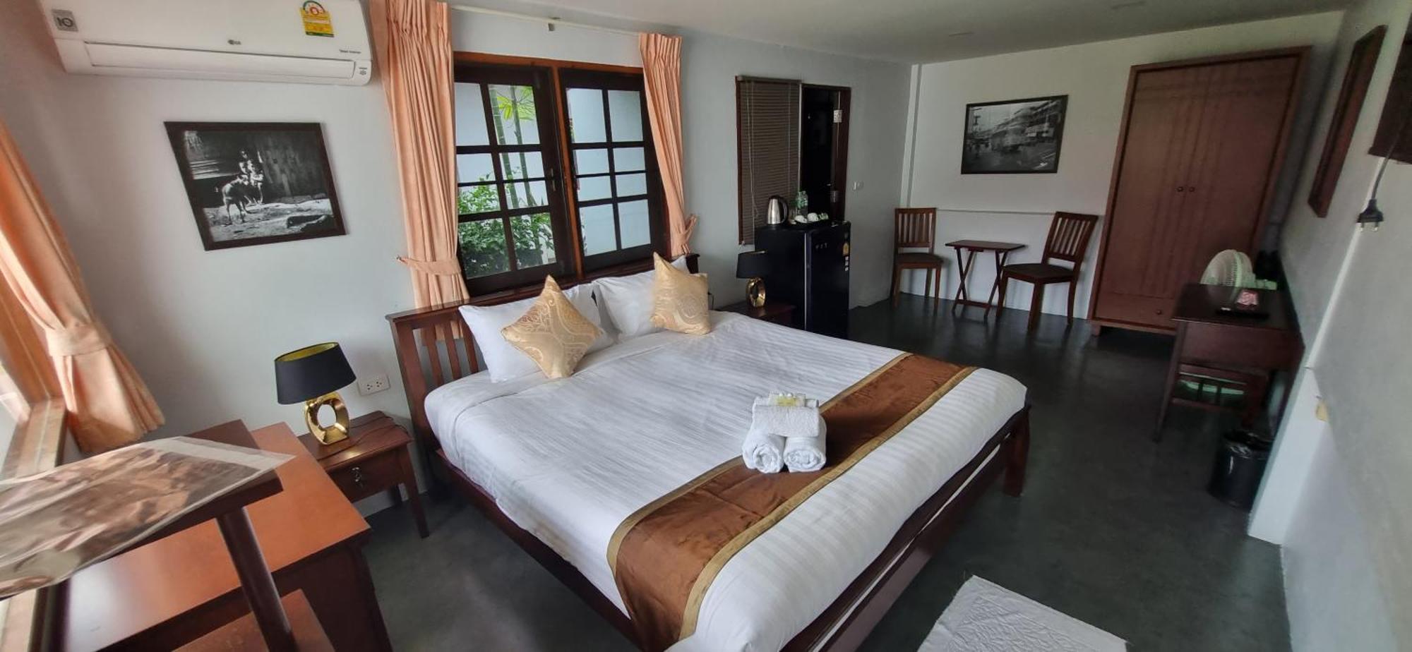 Meyers Hua Hin Hotel Exterior foto